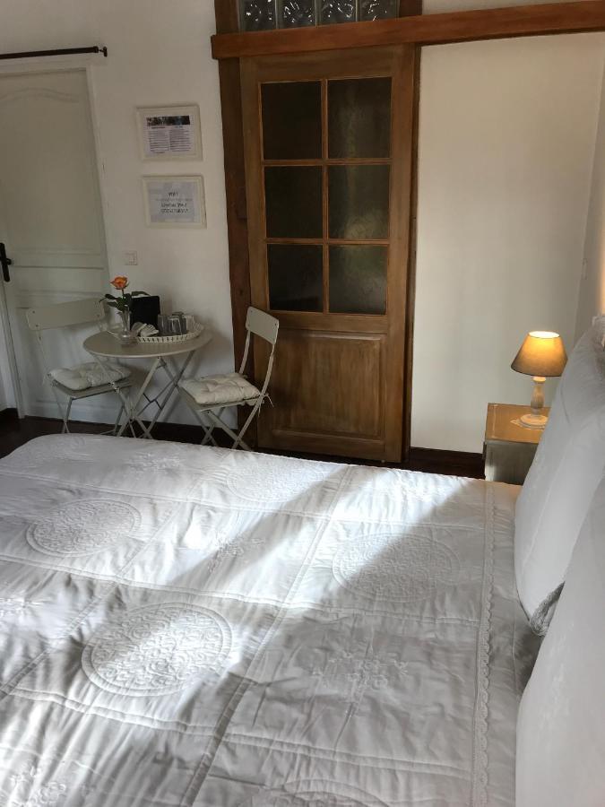 ジヴェルニー Rose Garden Mezzanine Bed & Breakfast エクステリア 写真